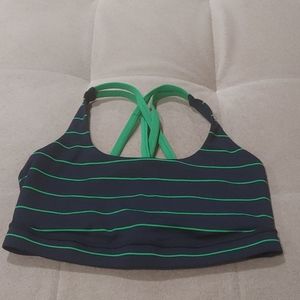 Lululemon sports bra